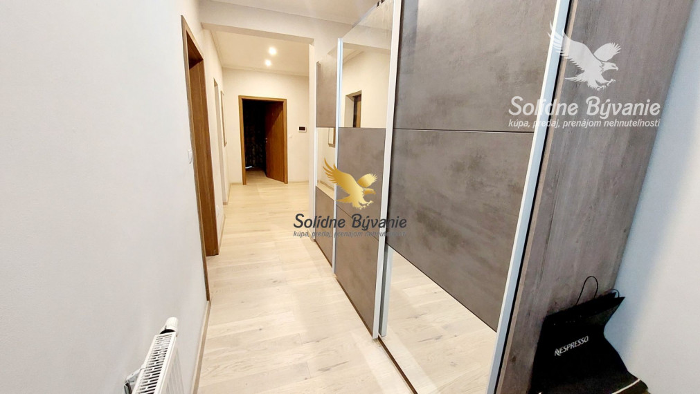 EXKLUZÍVNE NA PREDAJ! 4 izbový byt v novostavbe s veľkou terasou a s parkovaním