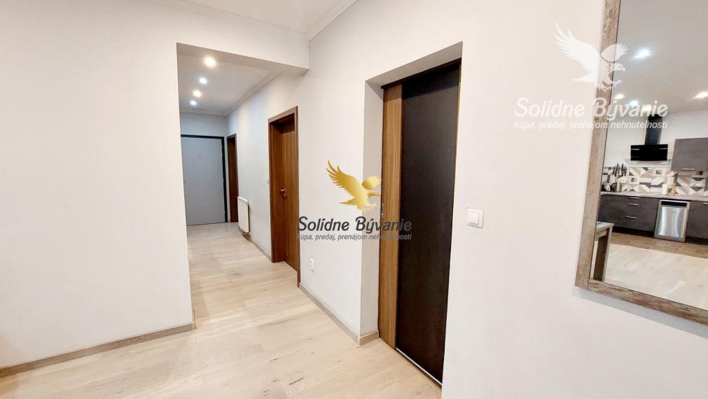 EXKLUZÍVNE NA PREDAJ! 4 izbový byt v novostavbe s veľkou terasou a s parkovaním