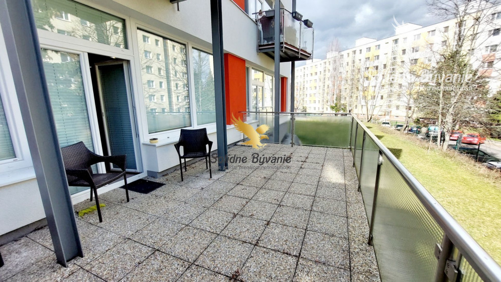 EXKLUZÍVNE NA PREDAJ! 4 izbový byt v novostavbe s veľkou terasou a s parkovaním