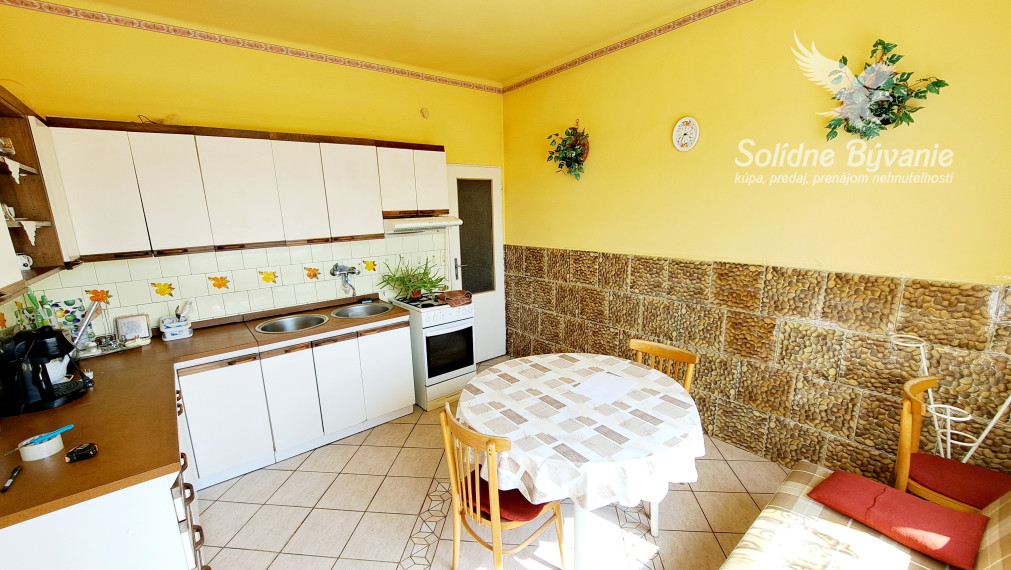 5-izbový rodinný dom s veľkým pozemkom 3577 m2