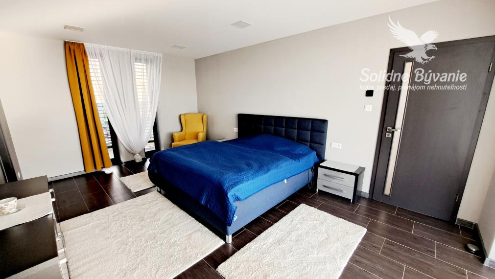 Moderný a nadštandardný 5-izbový rodinný dom, Tomášikovo