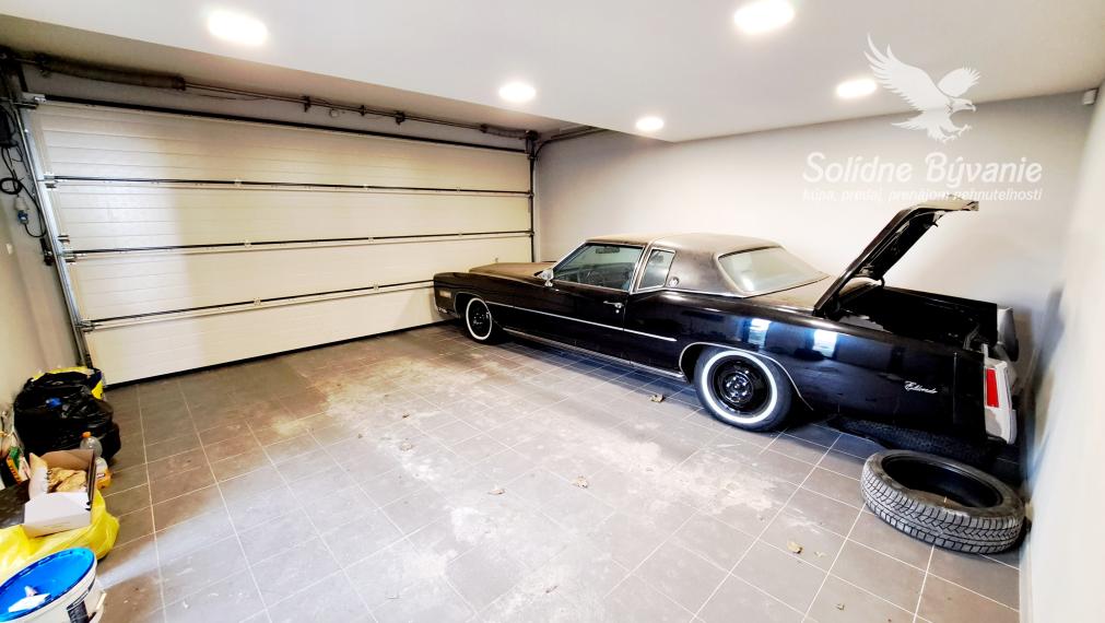 Moderný a nadštandardný 5-izbový rodinný dom, Tomášikovo