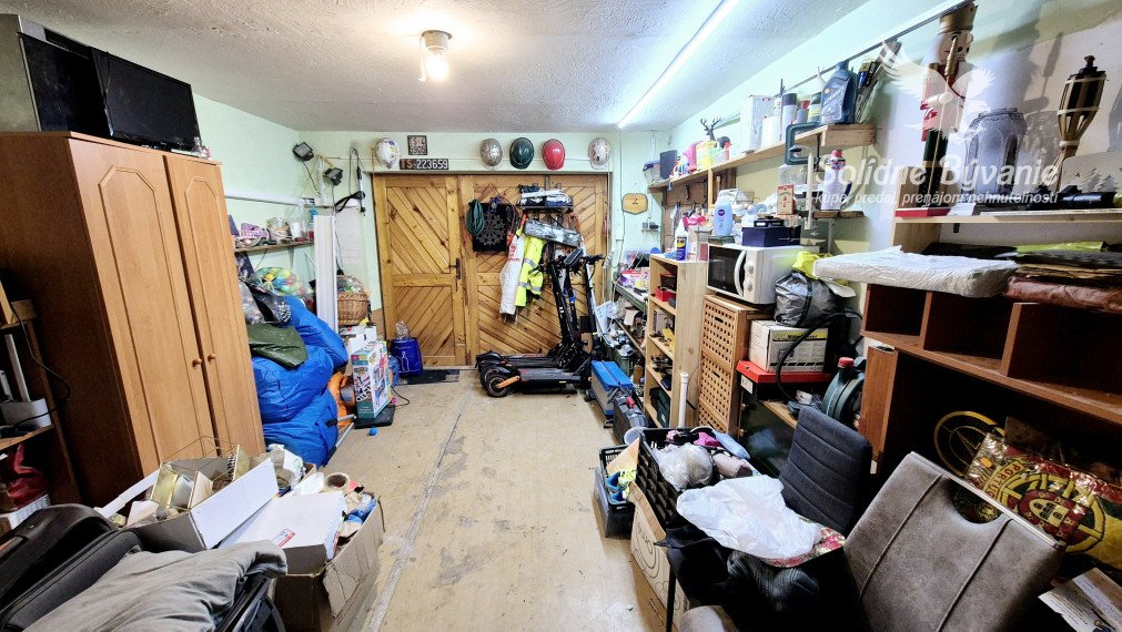 5-izbový rodinný dom s pozemkom 800 m2 v Zlatnej na Ostrove