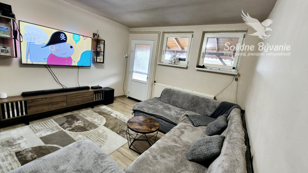 5-izbový rodinný dom s pozemkom 800 m2 v Zlatnej na Ostrove