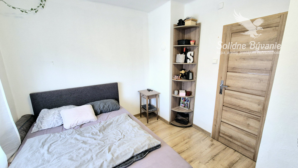 5-izbový rodinný dom s pozemkom 800 m2 v Zlatnej na Ostrove