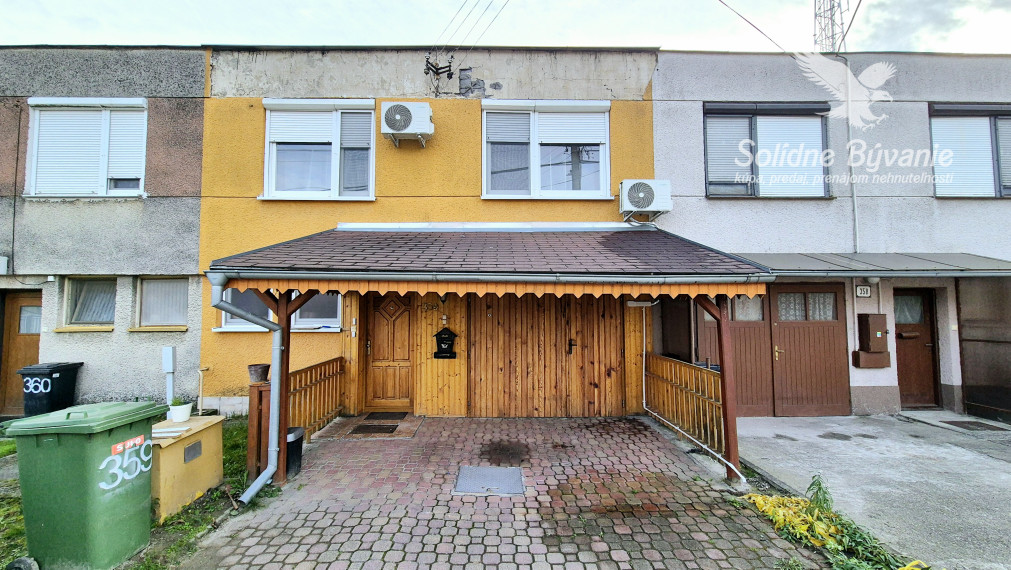 5-izbový rodinný dom s pozemkom 800 m2 v Zlatnej na Ostrove