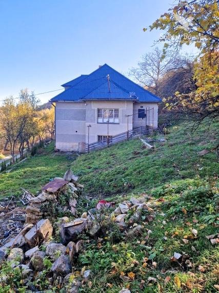 PREDAJ - Rodinný dom - chalupa v Kokave nad Rimavicou - Čertove potôčky