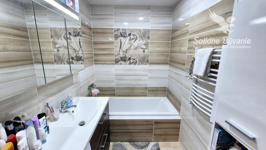 Na predaj 3-izbový byt s loggiou, ul. Narcisová