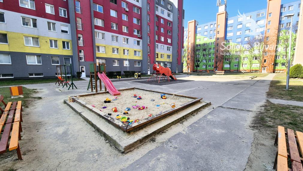 Na predaj 3-izbový byt s loggiou, ul. Narcisová