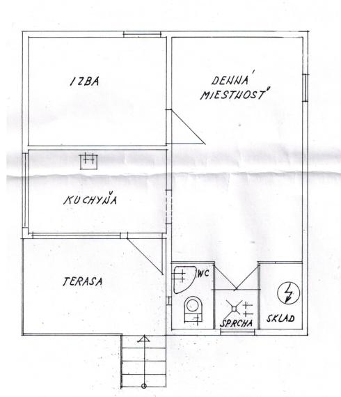 Chata s rekreačným pozemkom len 60 metrov od brehu Malého dunaja