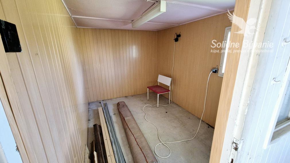 Chata s rekreačným pozemkom len 60 metrov od brehu Malého dunaja