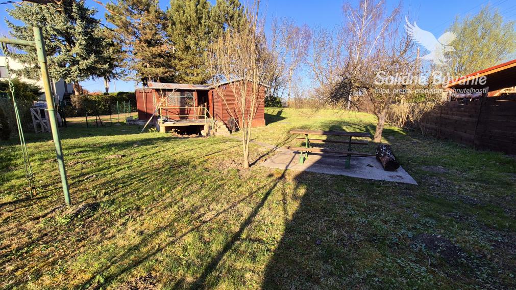 Chata s rekreačným pozemkom len 60 metrov od brehu Malého dunaja