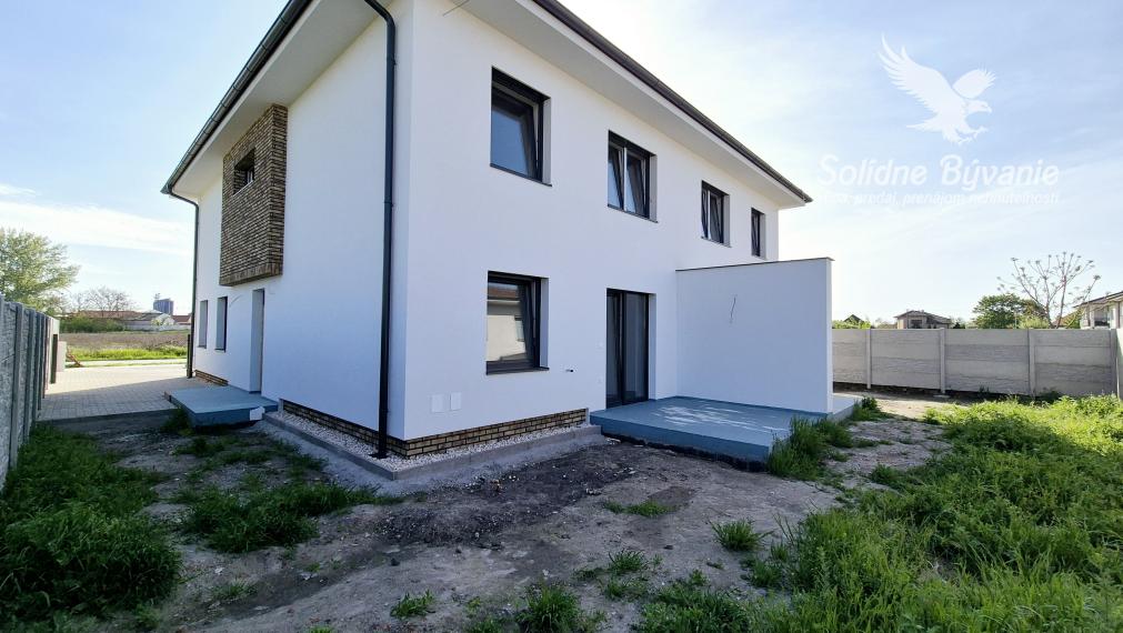 Na predaj 3-izbové byty vo Veľkom Mederi