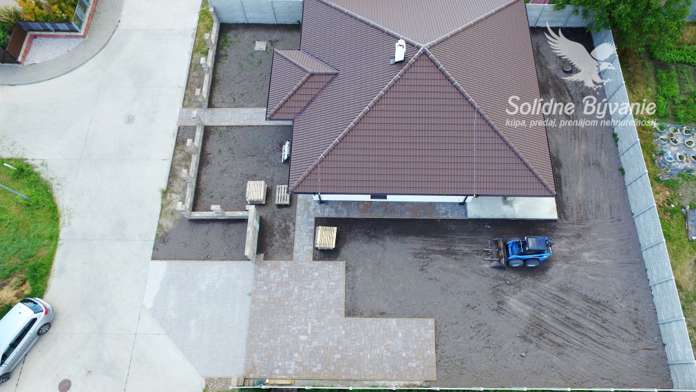 Na predaj skolaudovaná 4-izbová novostavba rodinného domu v Kvetoslavove