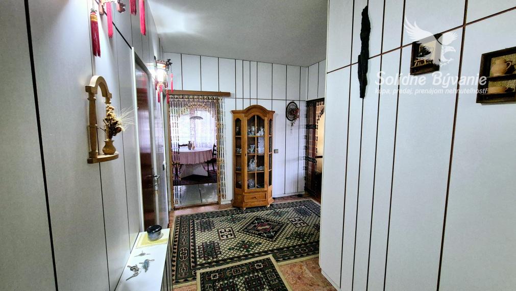 Na predaj 5-izbový rodinný dom v Kráľovom Brode