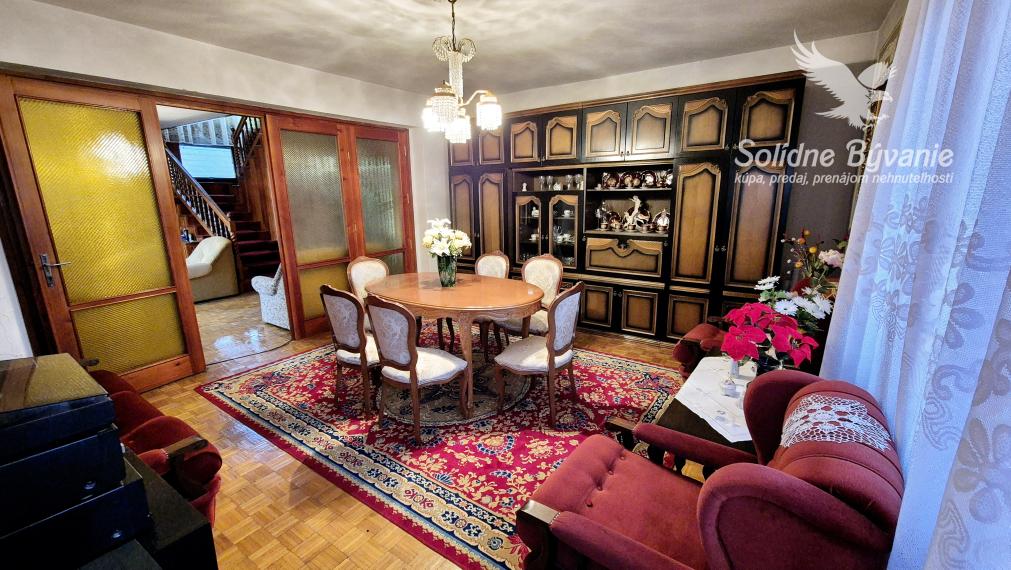 Na predaj 5-izbový rodinný dom v Kráľovom Brode