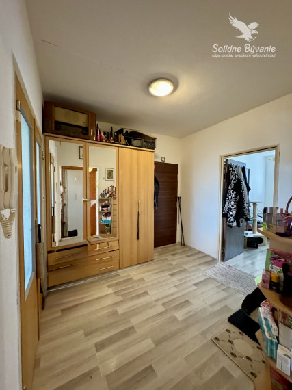 Predaj 3 izbový byt v Handlovej