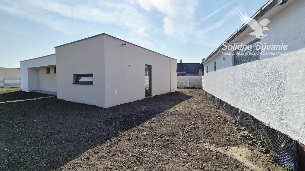 Na predaj 4-izbový rodinný dom, Novostavba, Trstice okres Galanta