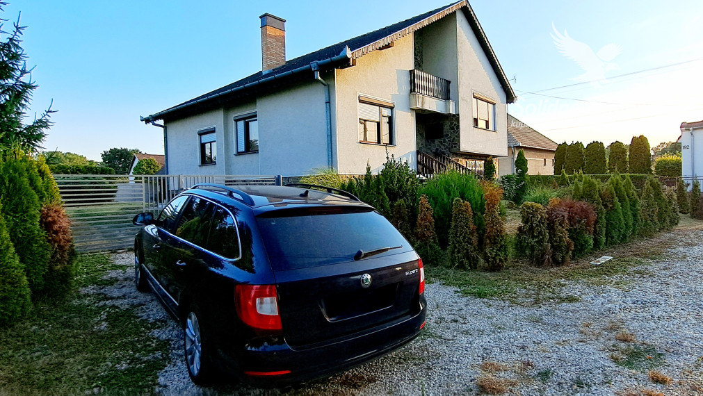 5-izbový rodinný dom v obci Ňárad