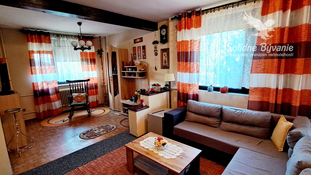 5-izbový rodinný dom v obci Ňárad