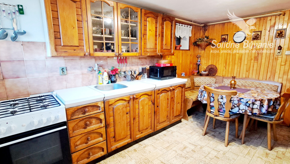 5-izbový rodinný dom v obci Ňárad