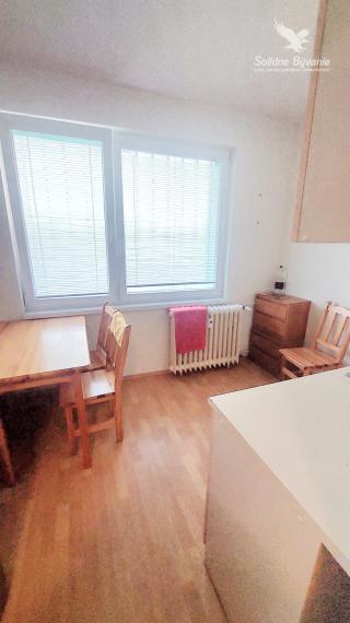 Prenájom 1 izbový  byt , Školská, Banská Bystrica