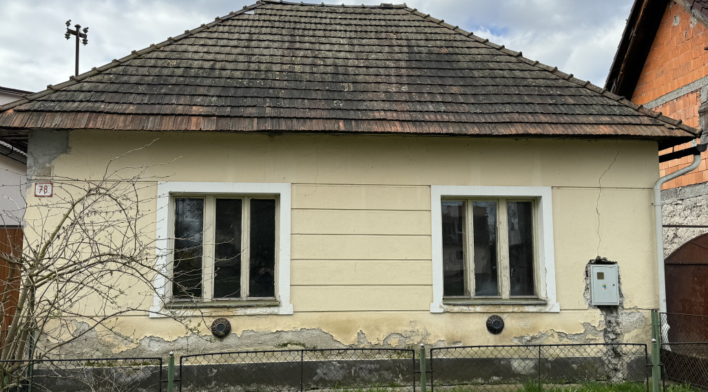 Exkluzívne! Rodinný dom v pokojnej obci Lieskovec