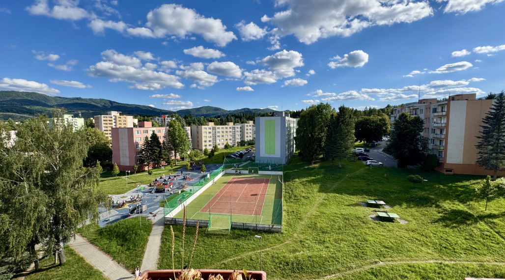 Predaj 3 izbový byt v Handlovej