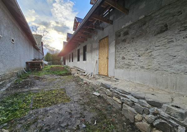 Exkluzívne dvojegeneračný rodinný dom na Babinej