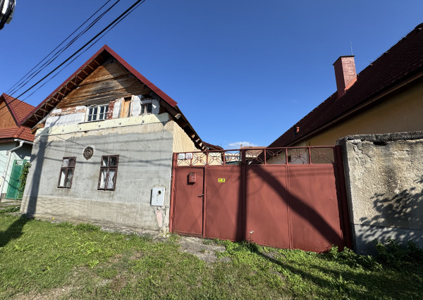Predaj-Rodinný dom Dobrá Niva - úplne nová strecha