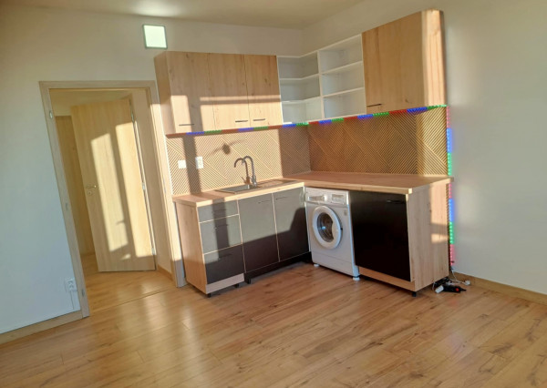 Prenájom garsónky v centre mesta Žiar nad Hronom