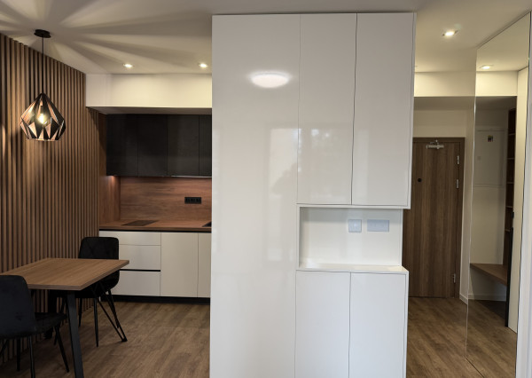 Krásny 2 izbový v novostavbe. Zvieratko povolené.